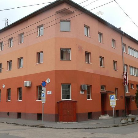 Hotel Centrum Szeged Exteriör bild